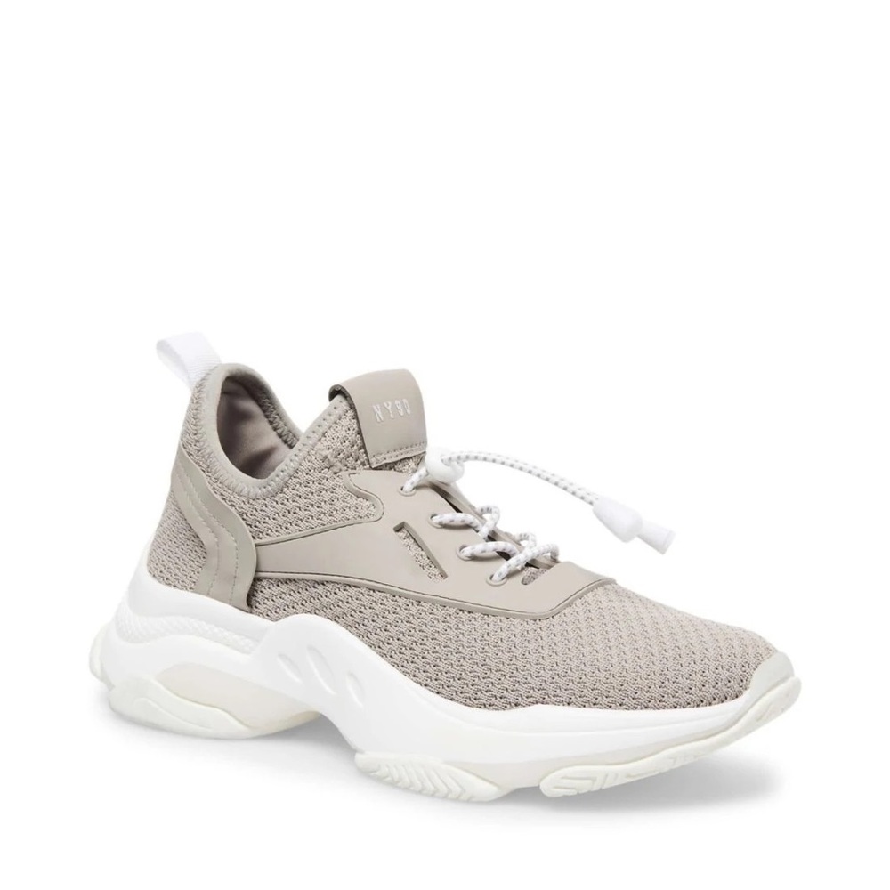 Steve Madden Myles Sneaker